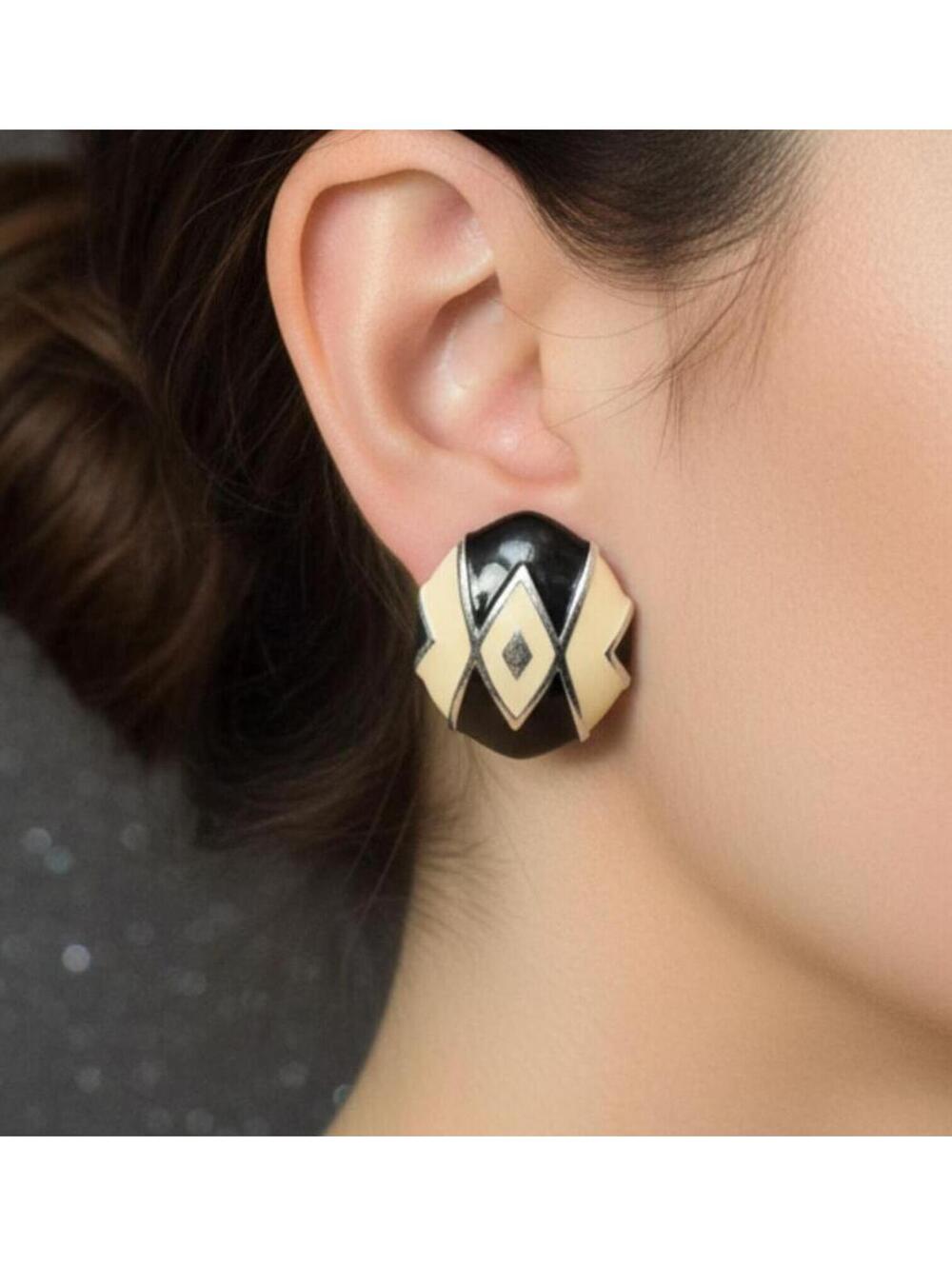 EARRINGS VTG Black & Cream Enameled Silver Pierced